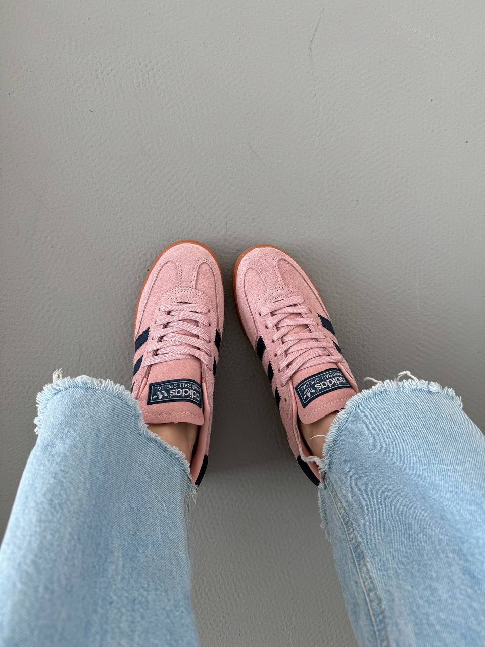 Adidas Spezial pink