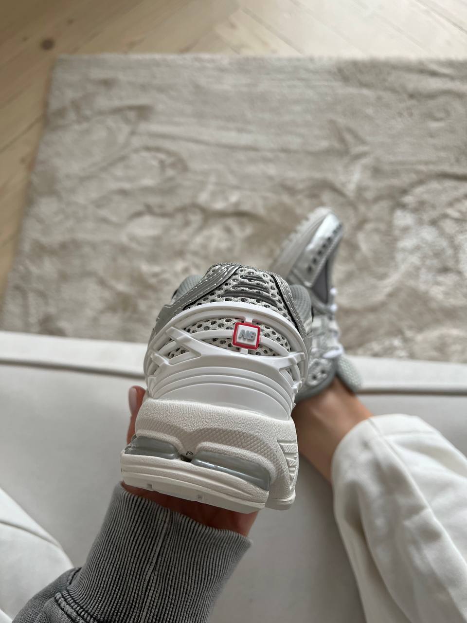 New Balance 1906D grey