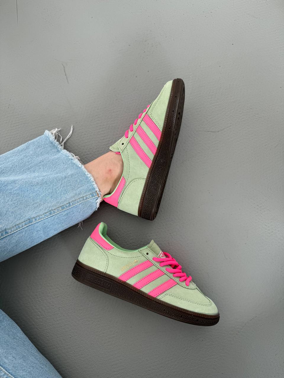 Adidas Spezial green pink