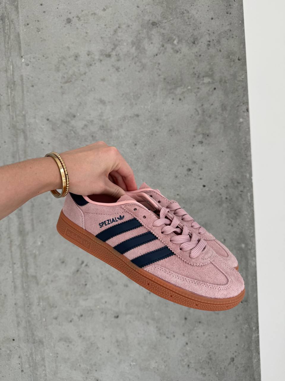 Adidas Spezial pink