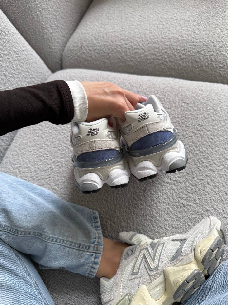 New Balance 9060 Light blue