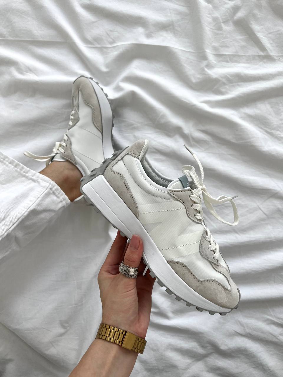 New Balance 327 white grey
