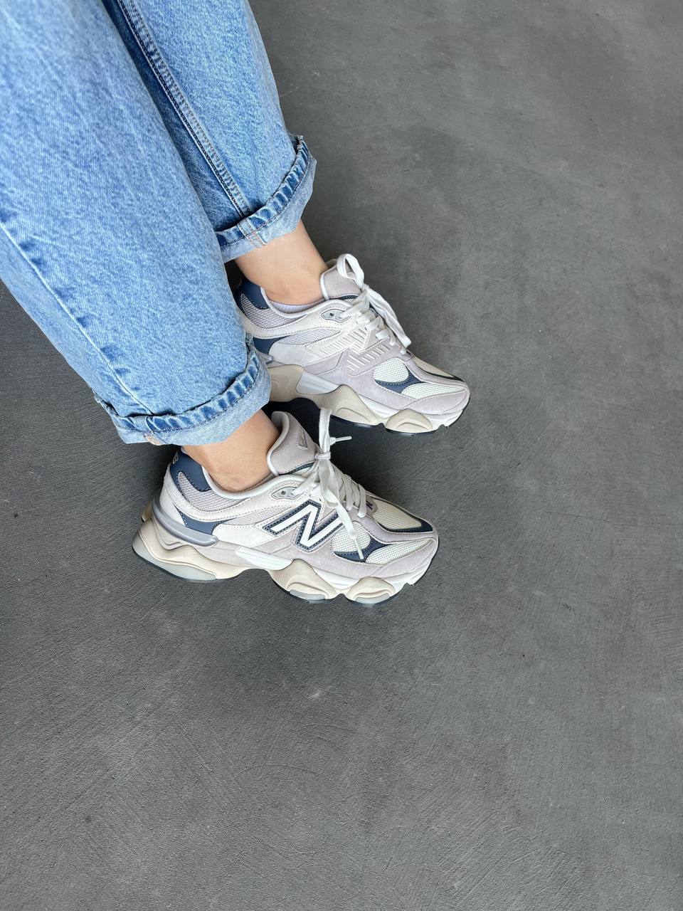 New Balance 9060 Grey