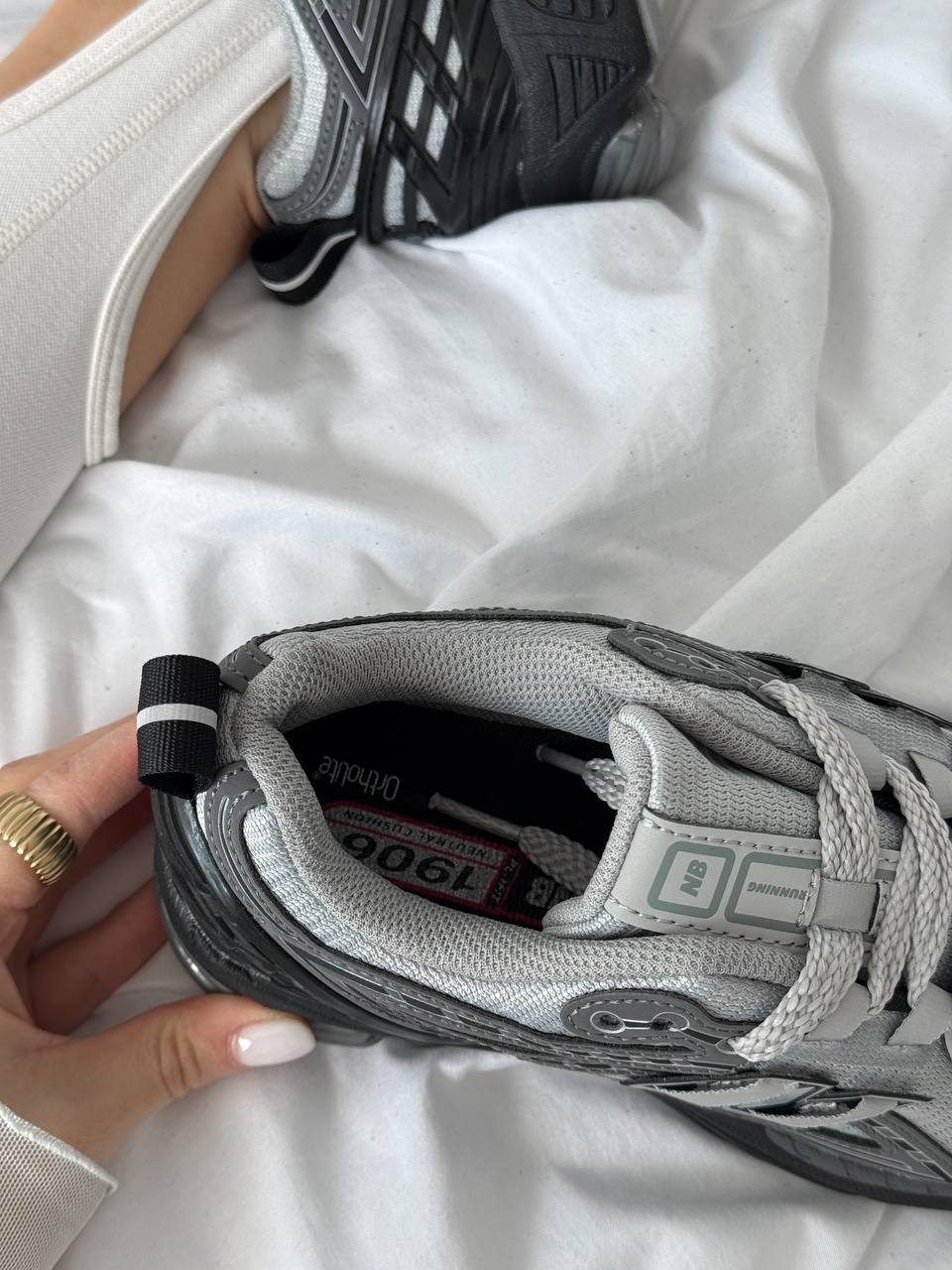New Balance 1906D