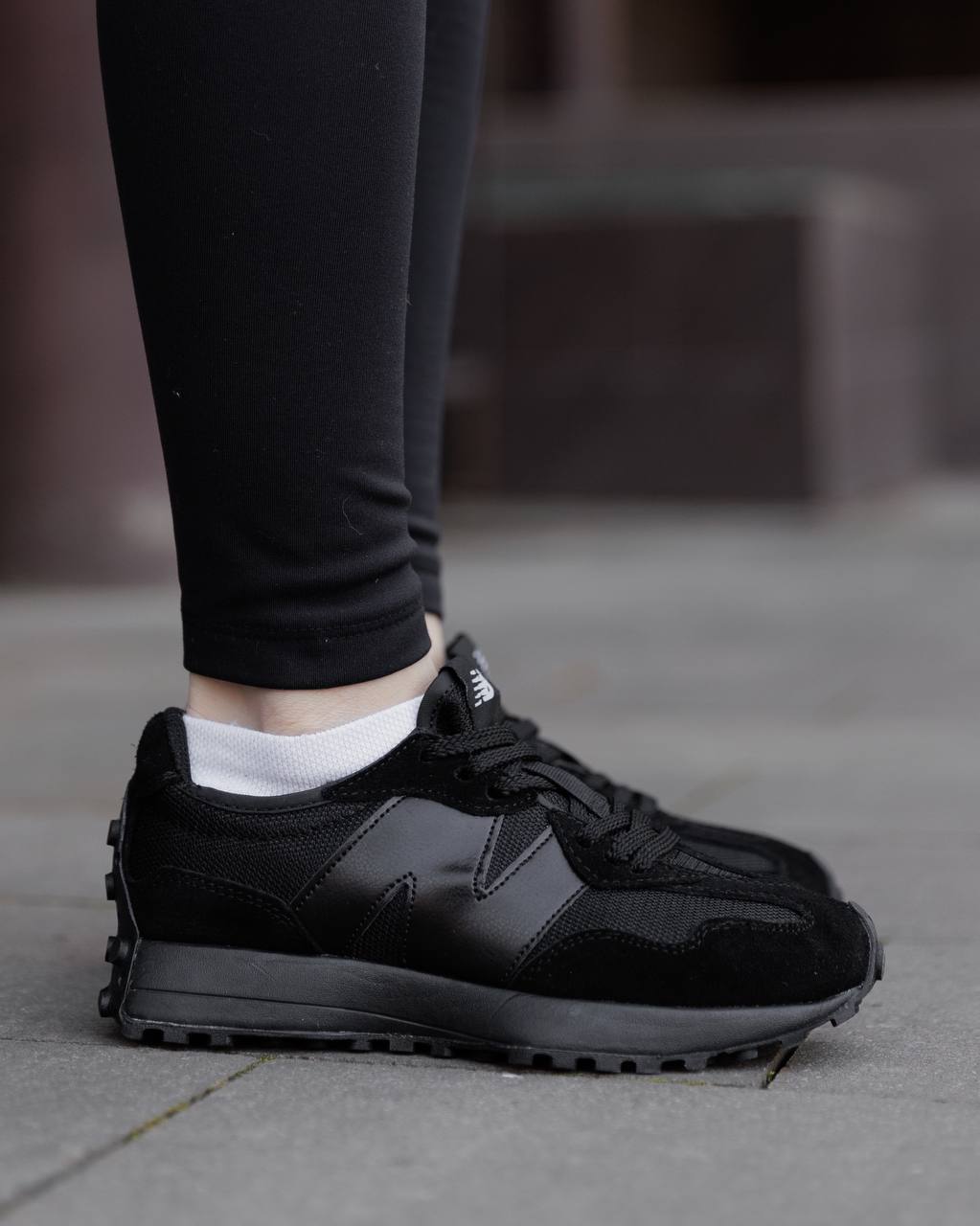 New Balance 327 Black