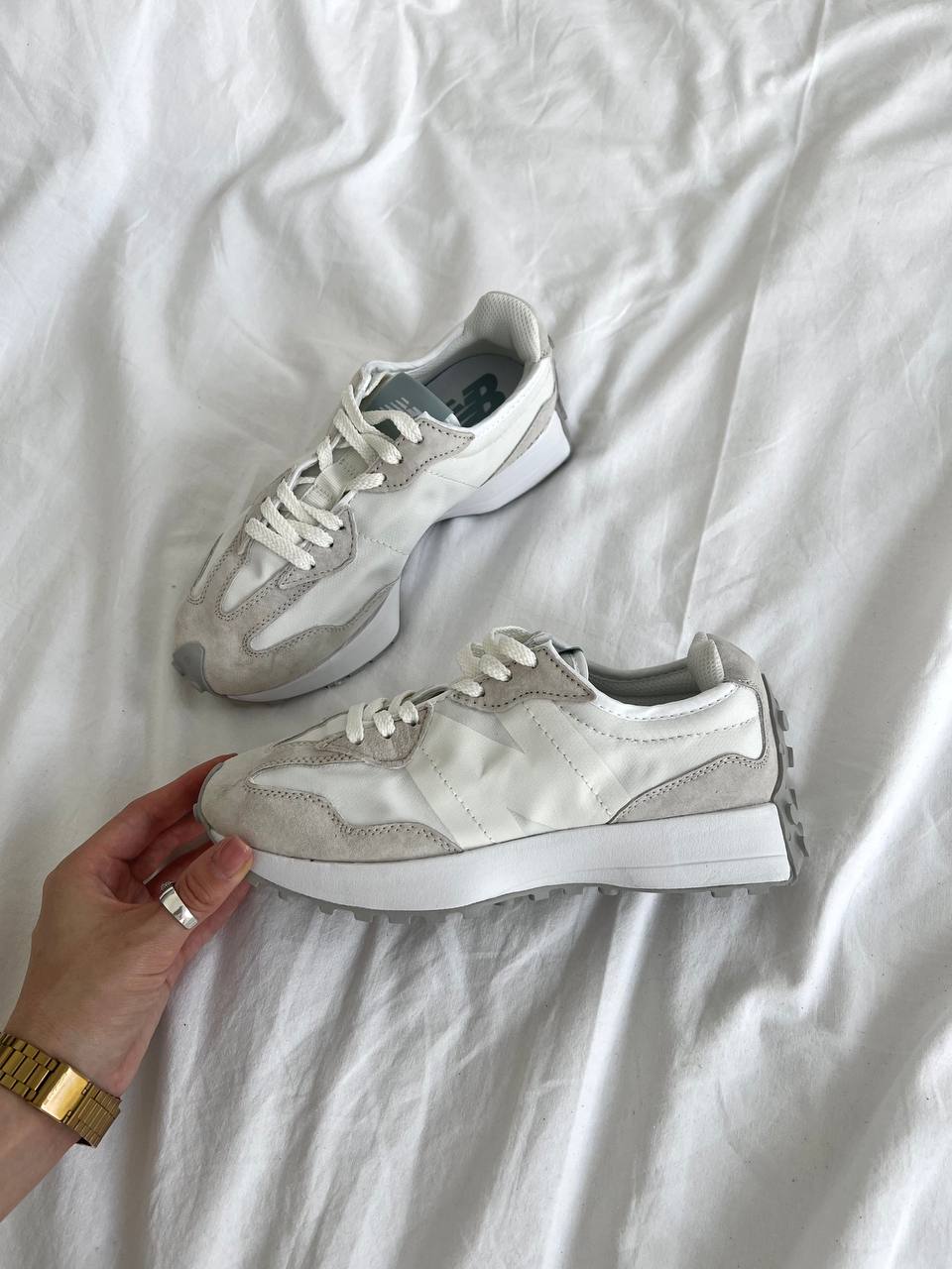 New Balance 327 white grey