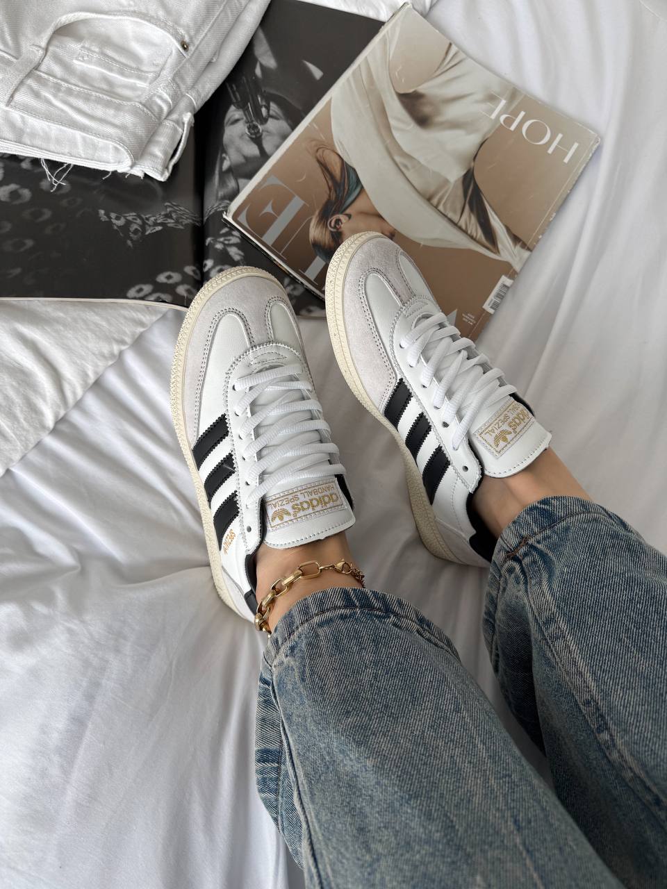 Adidas Spezial white