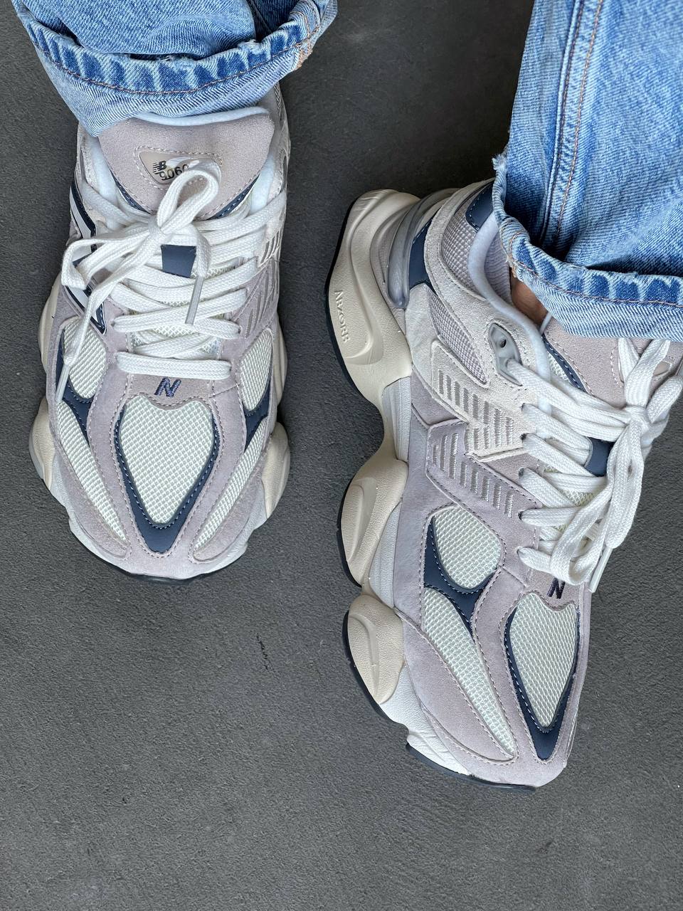 New Balance 9060 Grey