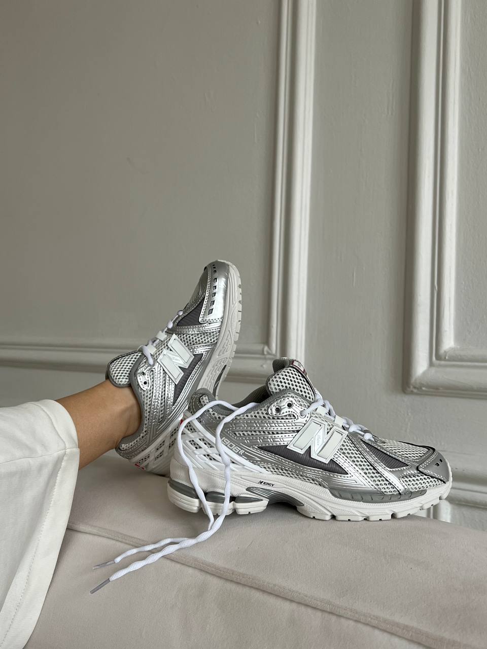 New Balance 1906D grey