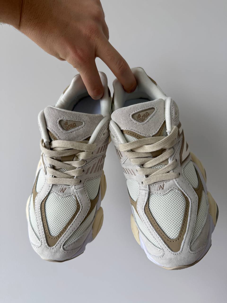 New balance 9060 Sea Salt Brown