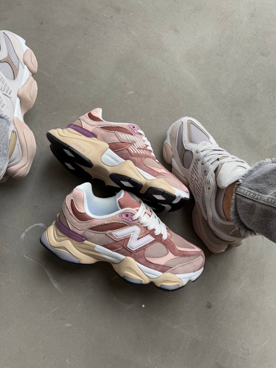 New Balance 9060