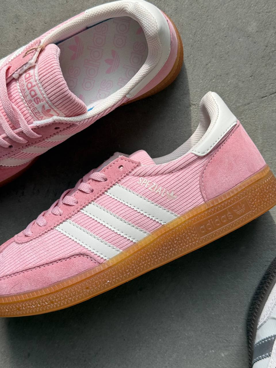 Adidas Spezial Shadow Pink