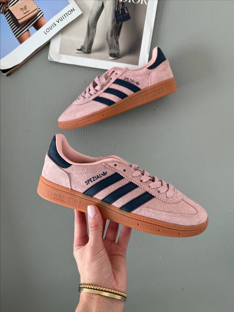 Adidas Spezial pink