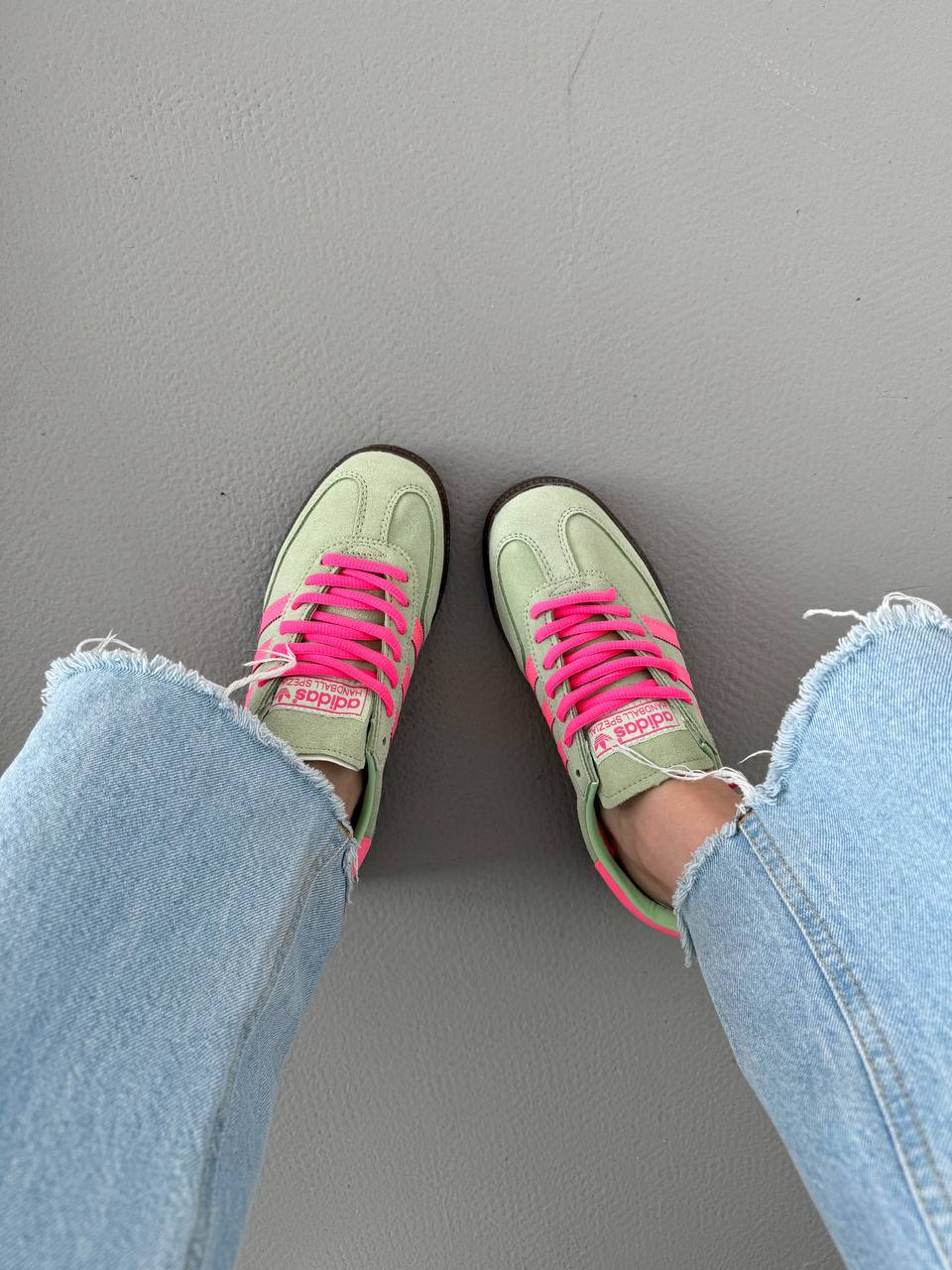 Adidas Spezial green pink