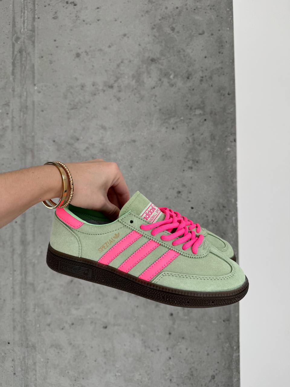 Adidas Spezial green pink