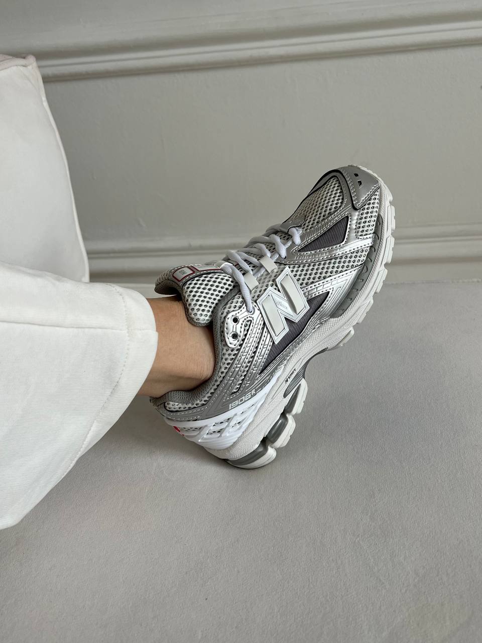 New Balance 1906D grey