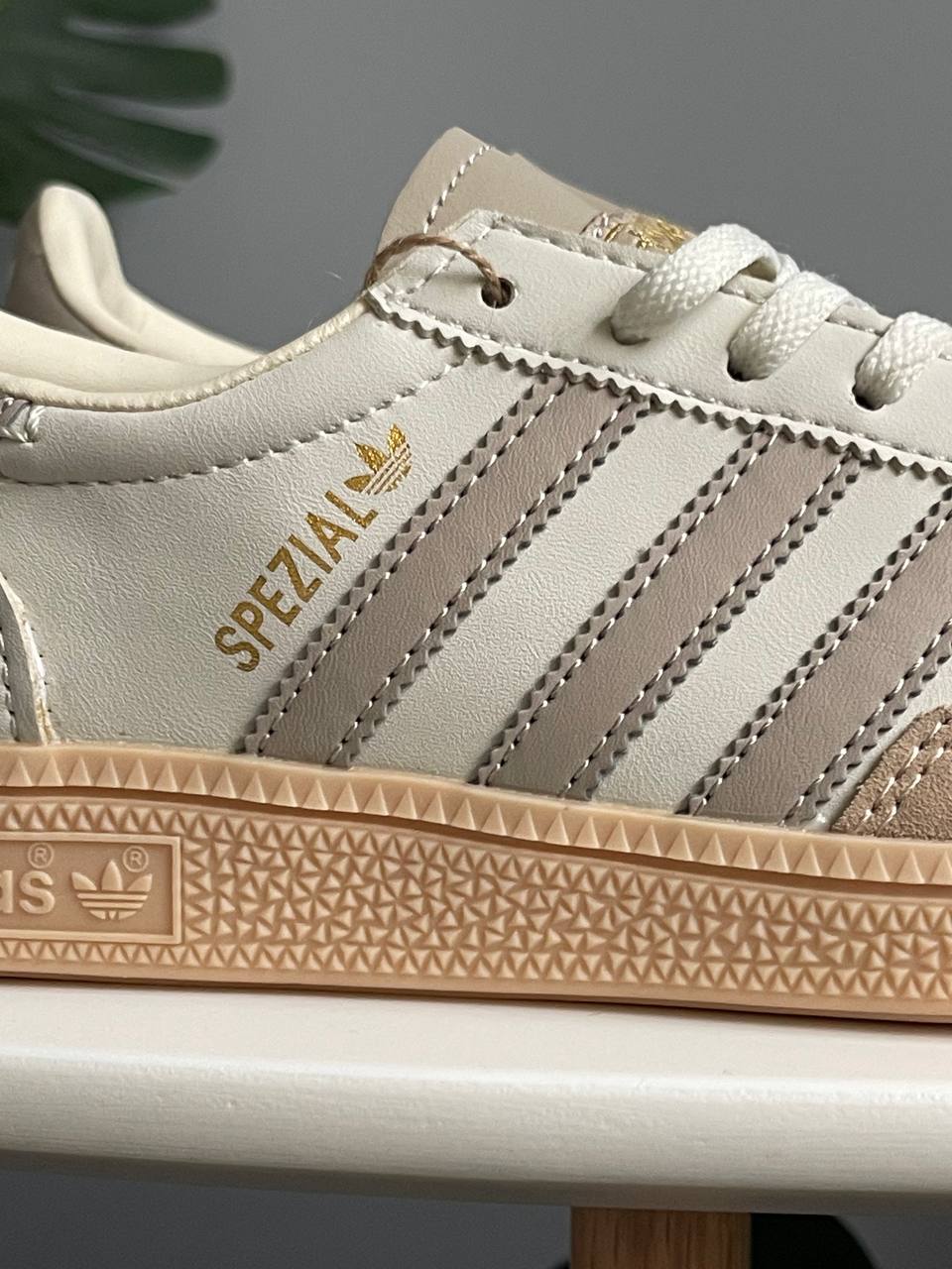 Adidas  Spezial Handball Beige