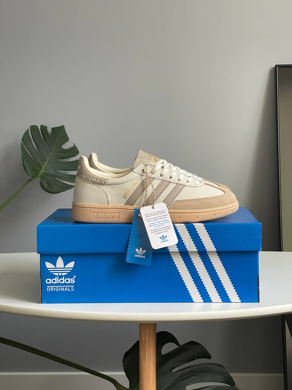 Adidas  Spezial Handball Beige