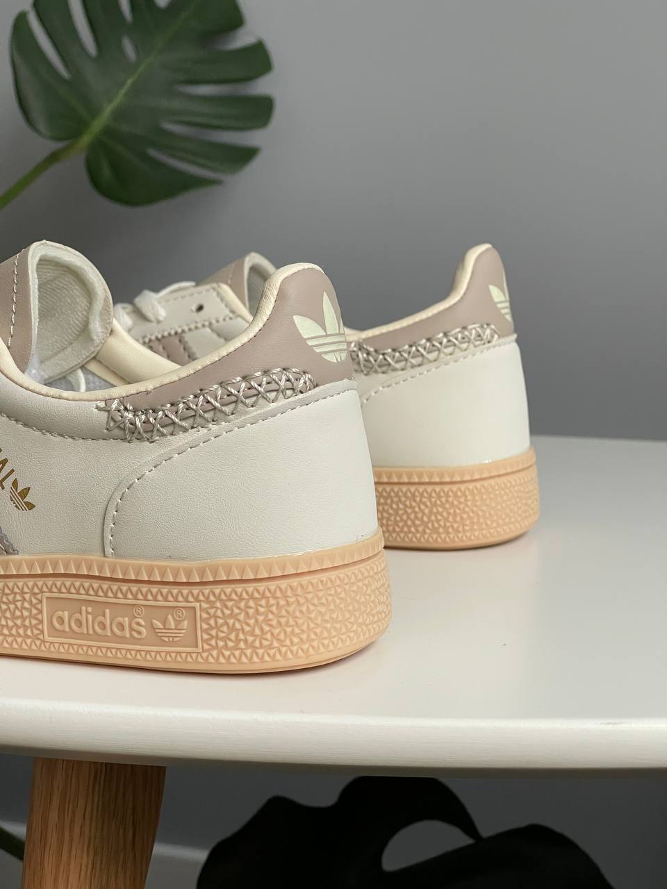 Adidas  Spezial Handball Beige